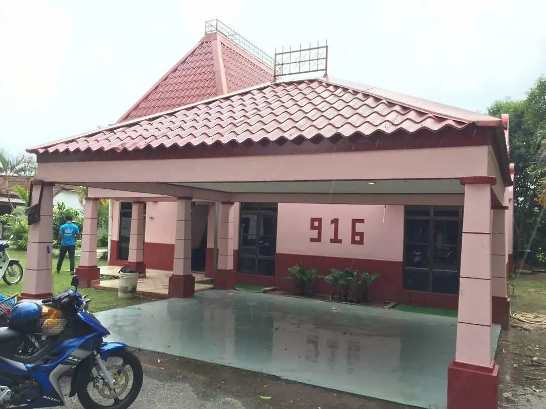 A'Famosa Resort 916 Pool For Homestay Malacca Malaysia